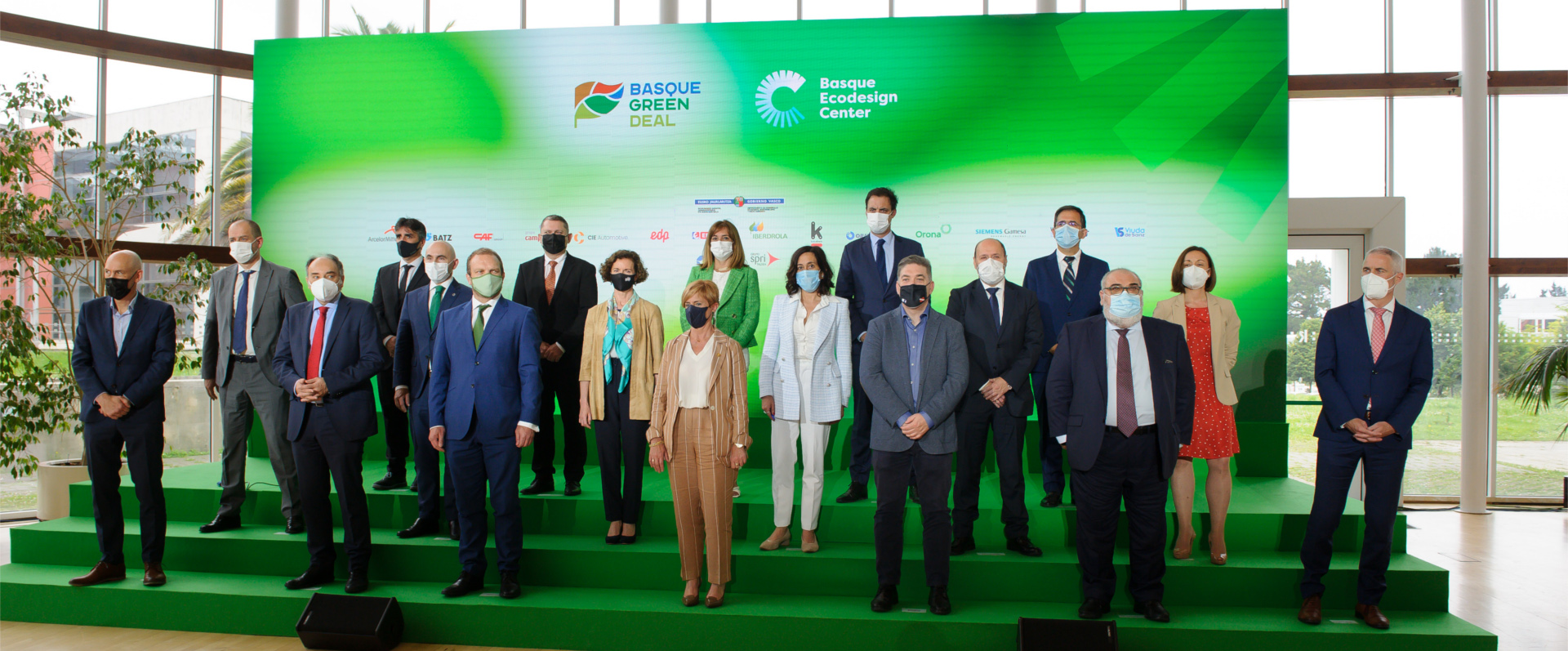Gobierno Vasco y 14 empresas vascas acuerdan la alianza público-privada en ecodiseño y economía circular más importante del estado
