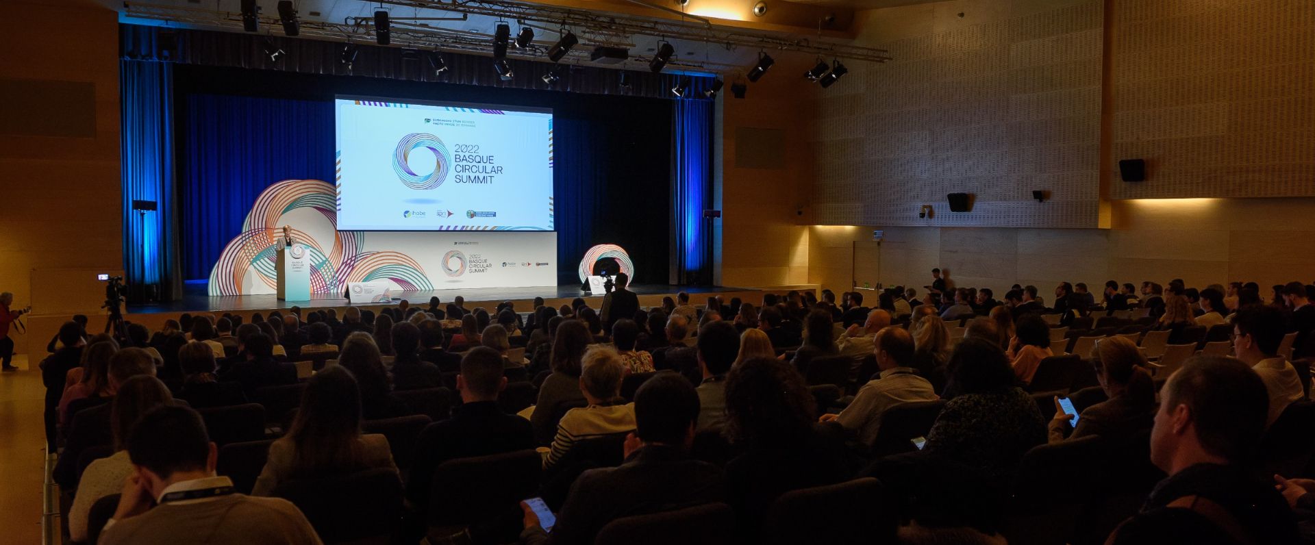 Todas las claves sobre economía circular y ecoinnovación, en el pódcast En verde  Berdean de Ihobe